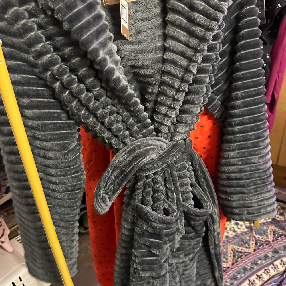 Denver Hayes Charcoal Plush Robe